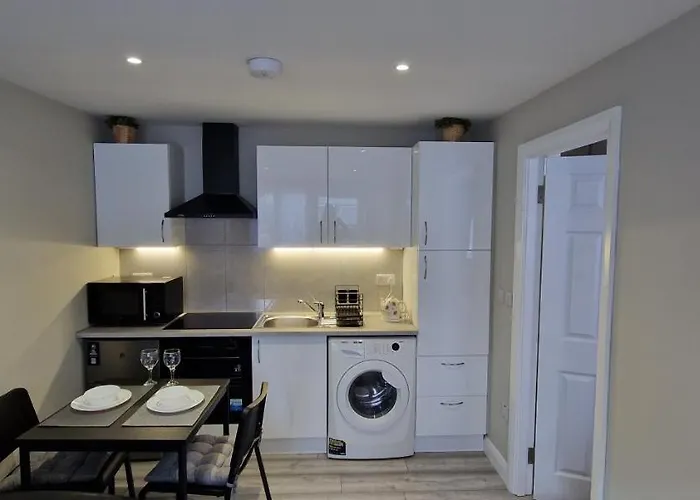 Апартаменты Cosy Garden Лукан